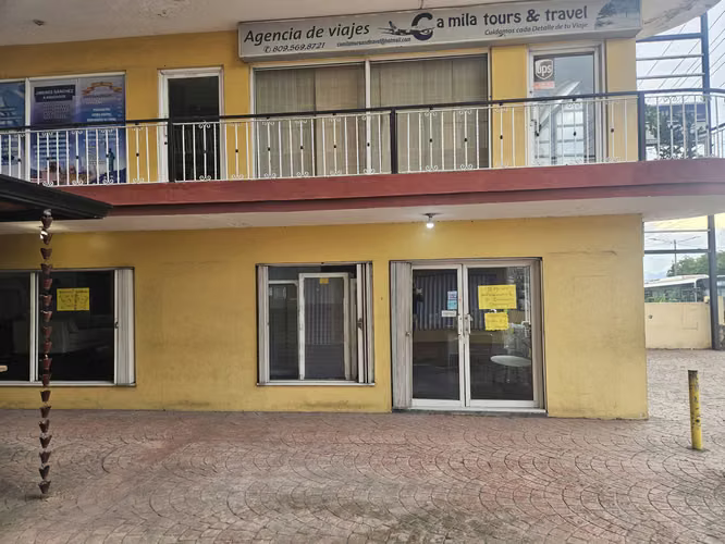 Se rentan dos locales comerciales en la Ave. Jacobo Majluta - Imagen 7
