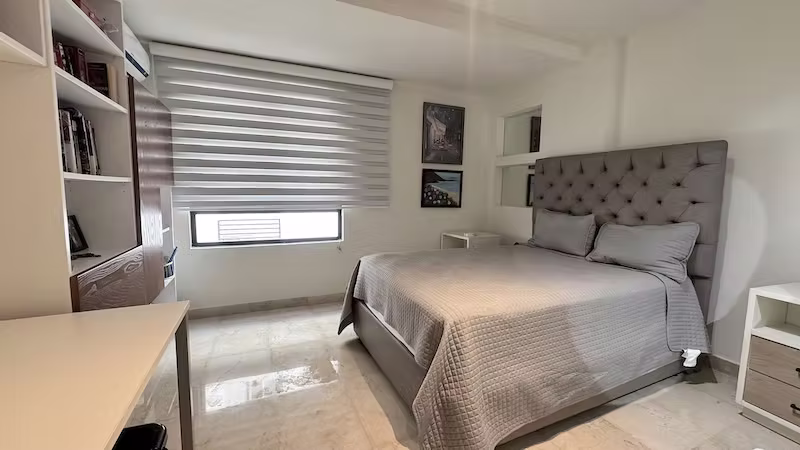 En Piantini Apartamento en Venta de Tres habitaciones US$420,000.