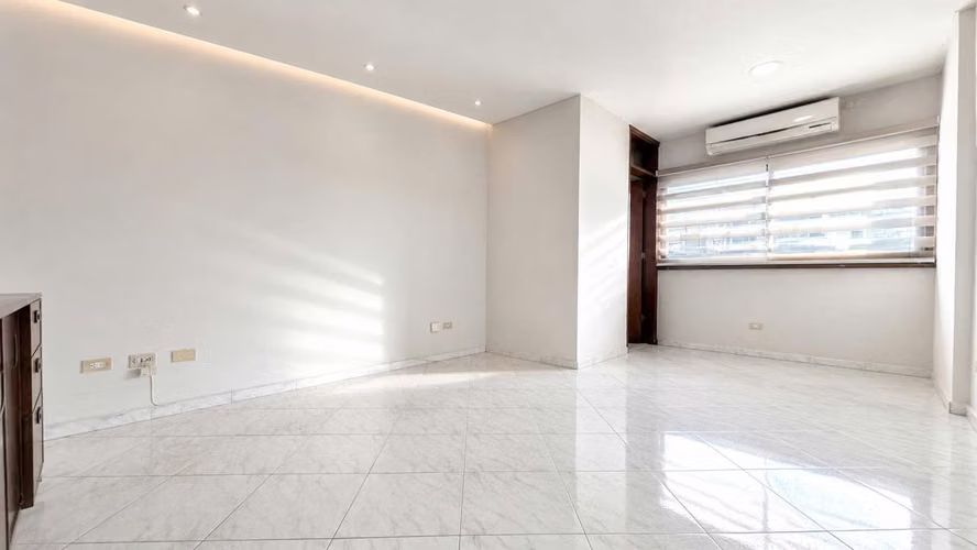 CONSULTORIO | CENTRO MEDICO GAZCUE - Imagen 3