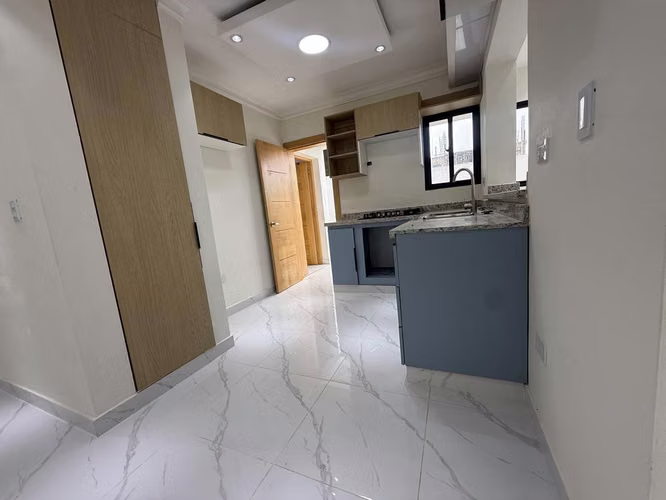 Edificio de apartamentos en venta 4 unidades disponibles