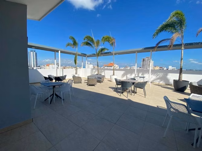 Apartamento en Venta, de 2 habitaciones en Naco en torre moderna del 2021