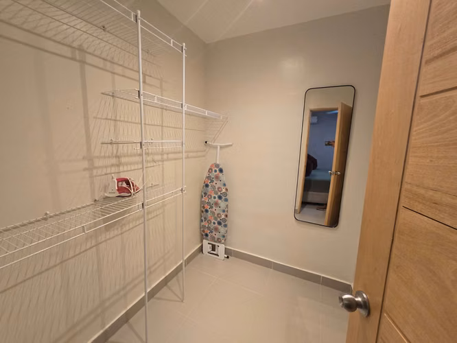 Apartamento en Primer piso con Patio en Villas Nacos Km 13 Autopista Duarte Frente a la Sirena. - Imagen 8