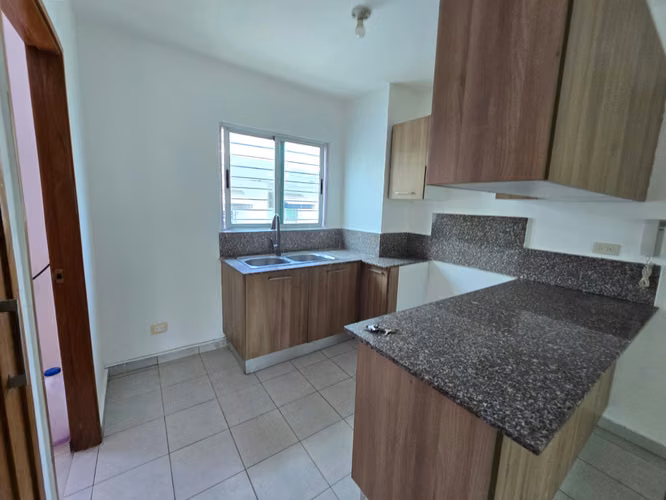 Apartamento P.H alquiler en la Republica de Colombia Jardines del Fresno. - Imagen 6