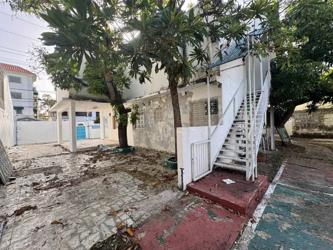 Casa comercial en alquiler