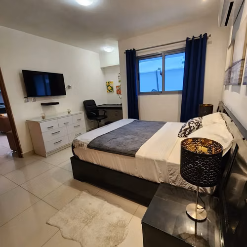 Alquiler de Apartamento de 1 Habitacion Completamente Amueblado en Gazcue