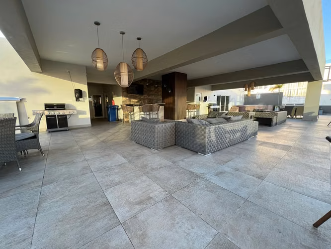 Hermoso Apartamento en venta en Evaristo Morales - Imagen 7