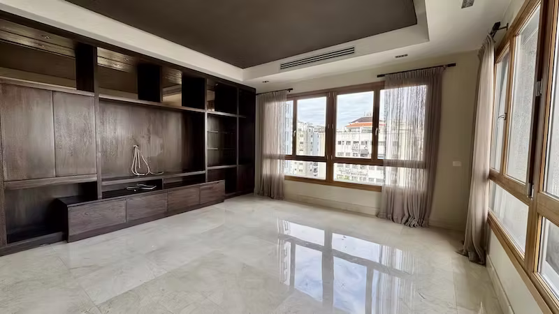 En Piantini Apartamento en Venta de 3 habitaciones US$1,490,000.