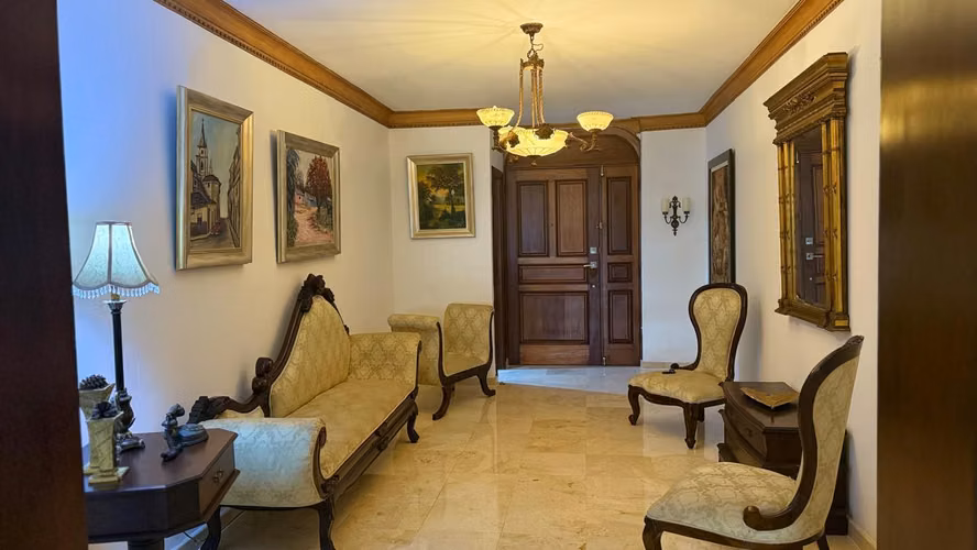 Alquilo apartamento de 3 habitaciones en Evaristo Morales - Imagen 4