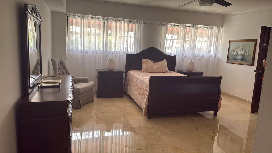 Alquilo apartamento de 3 habitaciones en Evaristo Morales - Imagen 8