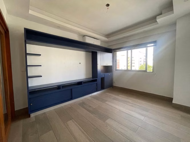Alquilo apartamento en Evaristo Morales - Imagen 2
