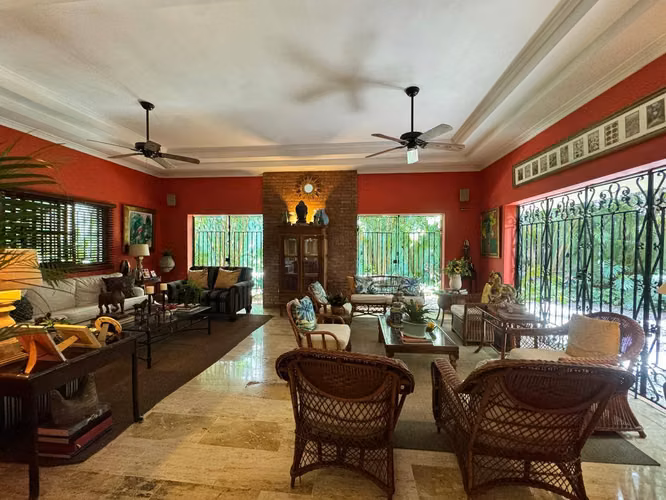 CASA EN VENTA EN PROYECTO CERRADO – VIEJO ARROYO HONDO