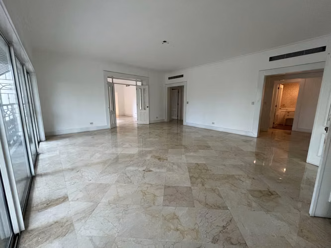Elegante Apartamento en venta, en Piantinis, a unos pasos de Blue Mall