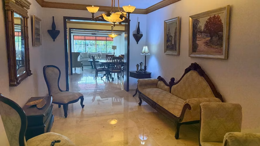 Apartamento Amueblado En Alquiler en Evaristo Morales
