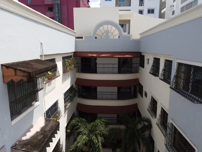 Apartamento en Renta – Amplio, Elegante y Totalmente Amueblado - Imagen 6