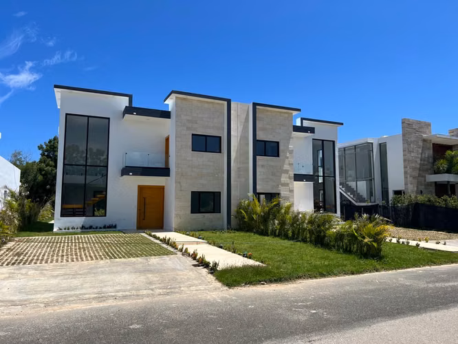Vendo villa en playa nueva romana