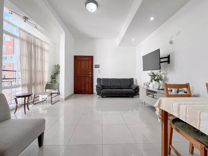 Apartamento en venta amueblado o vacio en Piantini, Santo Domingo