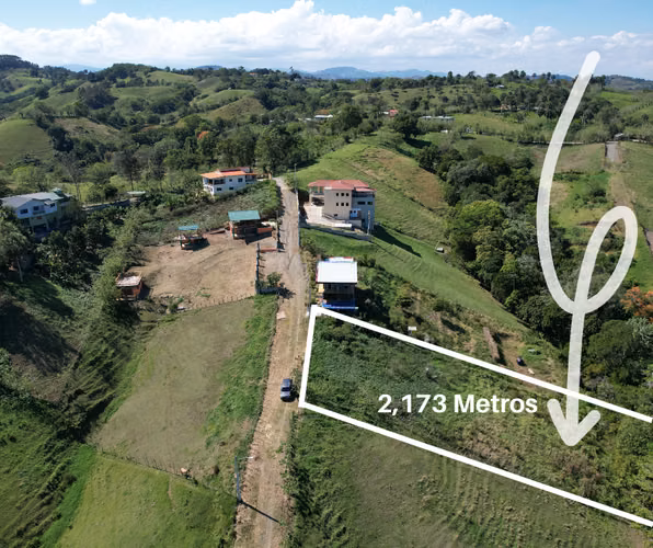 SOLAR EN  VENTA (JARABACOA)
