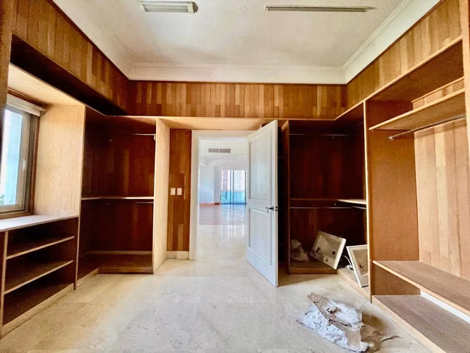 EXCLUSIVO  Apto en TORRE AZUL frente Parque Mirador Sur, 548 Mts.2, 4 Habs., 4 PARQUEOS
