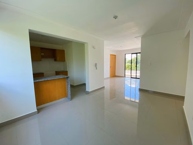 Apartamento Nuevo en 2do Nivel con 3 Habitaciones, Piscina y Area BBQ de Venta en Pontezuela!