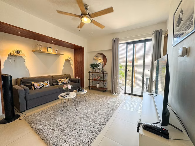 En Arroyo Hondo Viejo Apartamento Amueblado en Alquiler US$1,280.
