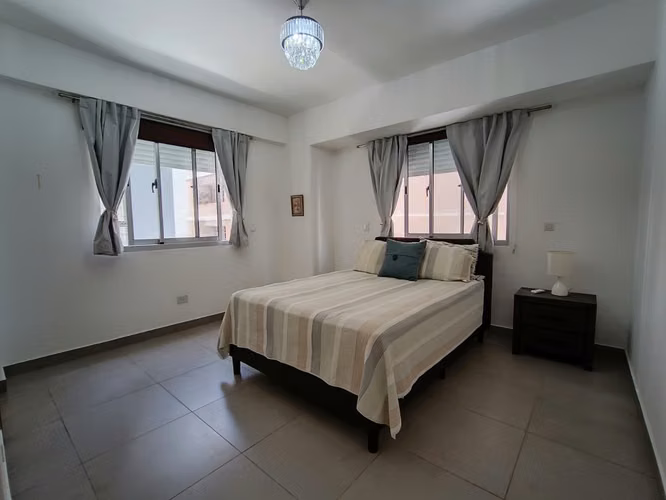 Apartamento en alquiler en naco amueblado - Imagen 5