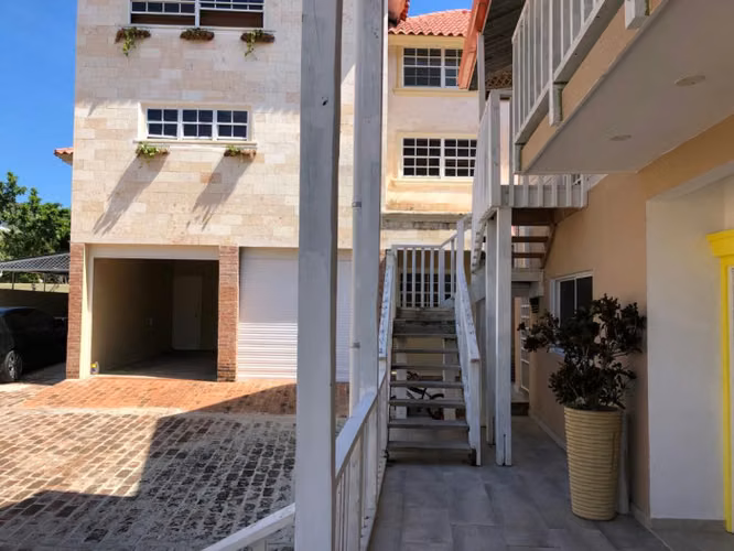 Casa tipo Town House en alquiler | Isabel Villas Golf & Country Club - Imagen 3