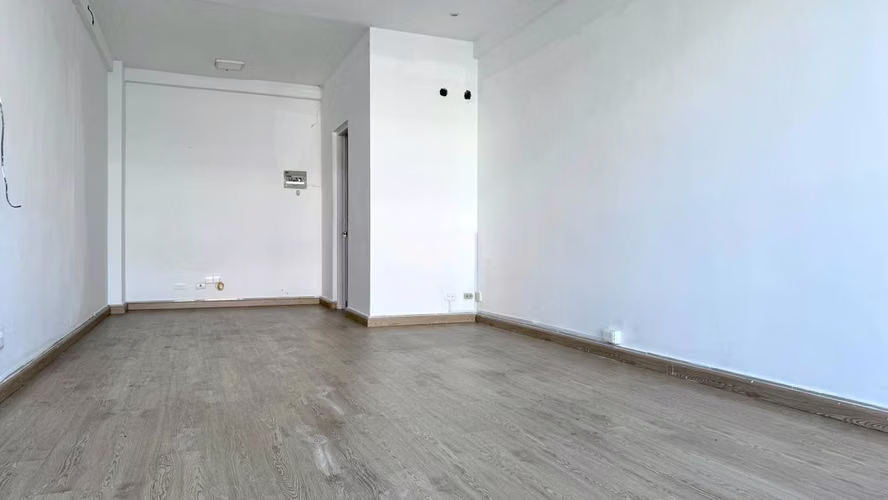 Local SEGUNDO PISO en alquiler en Evaristo Morales - Imagen 3