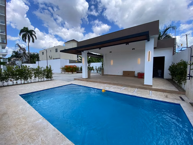 Moderno Apartamento con 3 Habitaciones, 2 Parqueos, Piscina y Gimnasio de Venta en Villa María!
