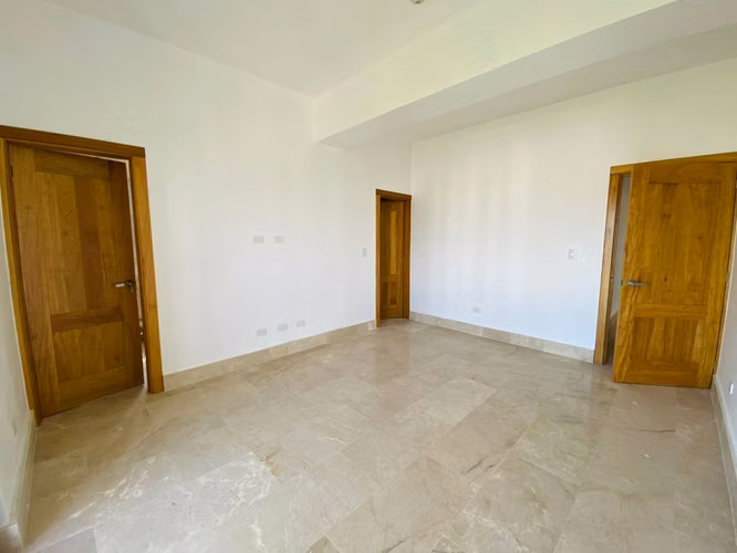 Amplio Apartamento Nuevo con 3 Habitaciones, Parqueos Soterrados de Venta. Villa María, Santiago.