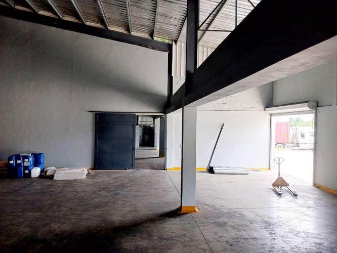 Nave en Alquiler Autopista Circunvalación - Imagen 5