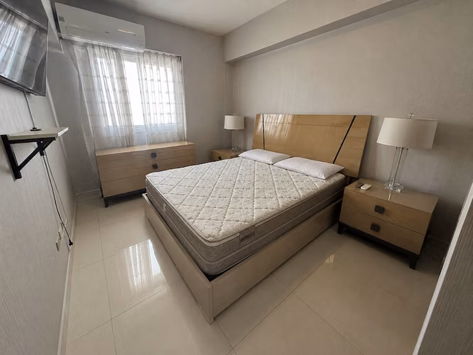 En Paraiso Apartamento Amueblado de Dos Habitaciones y Balcón con vista despejada. - Imagen 7