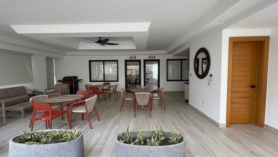 APARTAMENTO EN VENTA 2 HAB | URB. REAL, SANTO DOMINGO - Imagen 4
