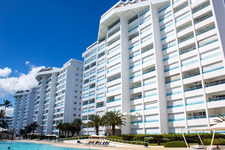 Vendo apartamento en Juan  Dolio