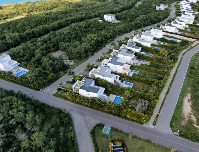 Vendo solar en Playa nueva Romana - Imagen 2