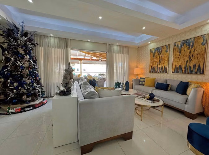 Vendo apartamento de 3 Habitaciones con terraza privada en Evaristo Morales - Imagen 2
