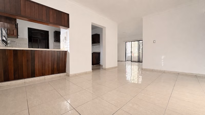 En Evaristo Morales Apartamento en Alquiler de Tres Habitaciones RD$43,800. - Imagen 4