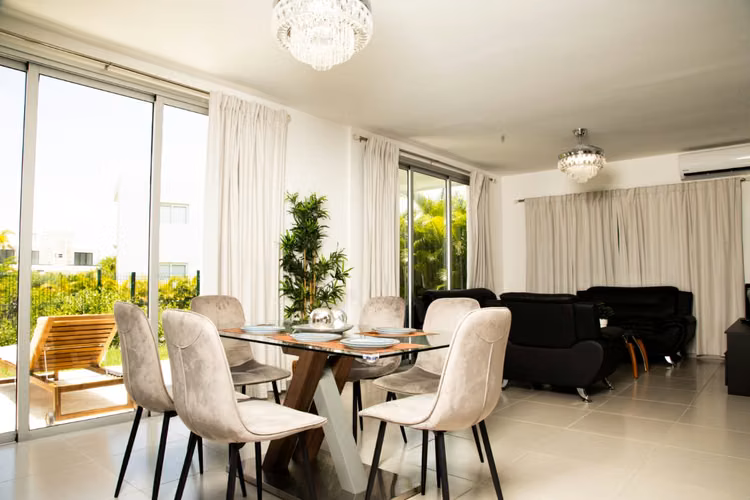 Vendo hermosa villa en Playa Nueva Romana - Imagen 8