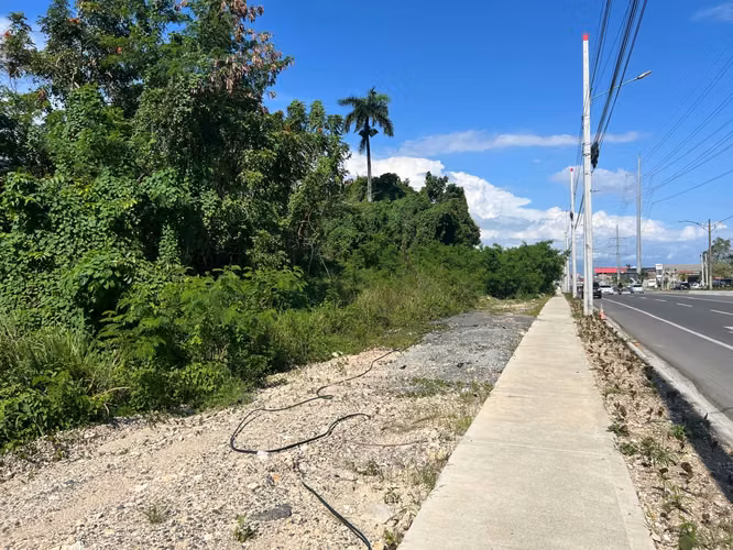 VEND0 82,000 MTS.2 DE TERRENO EN LA MISMA REPUBLICA DE COLOMBIA - Imagen 7