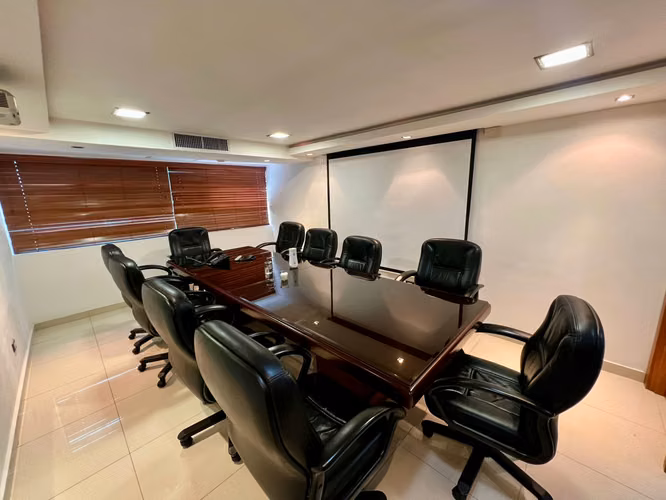 VENDO EDIFICIO COMERCIAL O DE OFICINAS EN EL VERGEL, 1,750 Mts.2, OPORT - Imagen 6