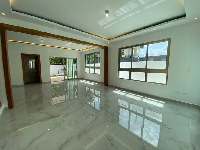 Nueva y Moderna Casa de Lujo con 4 Habitaciones y 2 Cocinas con Línea Blanca de Venta en Villa María - Imagen 2