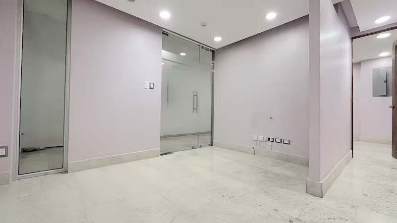 En Naco Oficina en Venta en Torre Corporativa US$459,800. - Imagen 3