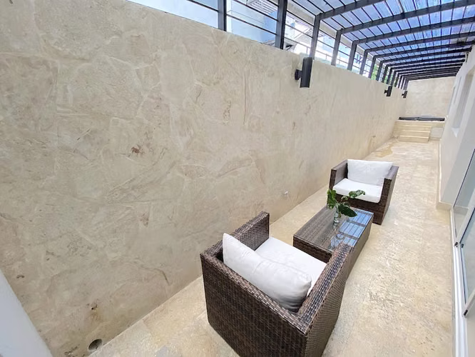 En Naco Apartamento en Venta de Dos Habitaciones y Linea blanca Incluida US$290,000.