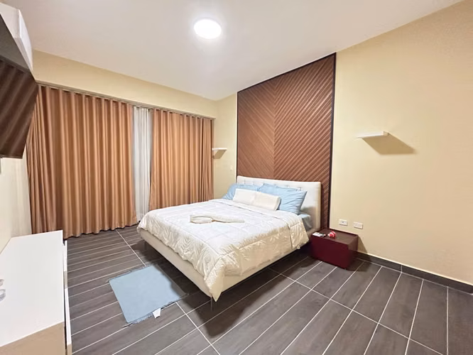 Moderno apartamento en renta amueblado en Evaristo Morales - Imagen 4
