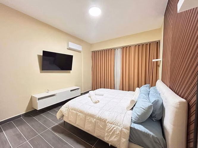 Apartamento Amueblado en Alquiler de 2 Habitaciones en Evaristo Morales - Imagen 6