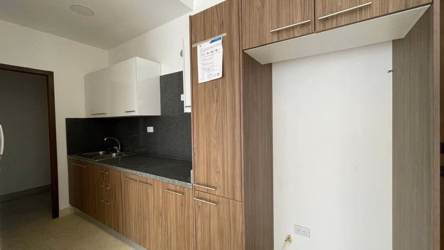 Apartamento en venta 2hab en Evaristo Morales Santo Domingo - Imagen 2