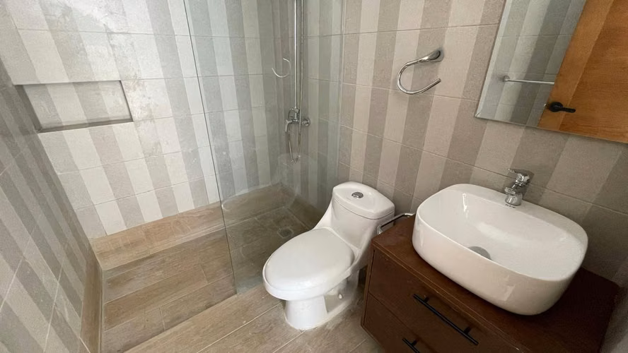 Apartamento en venta 2hab en Evaristo Morales Santo Domingo - Imagen 3