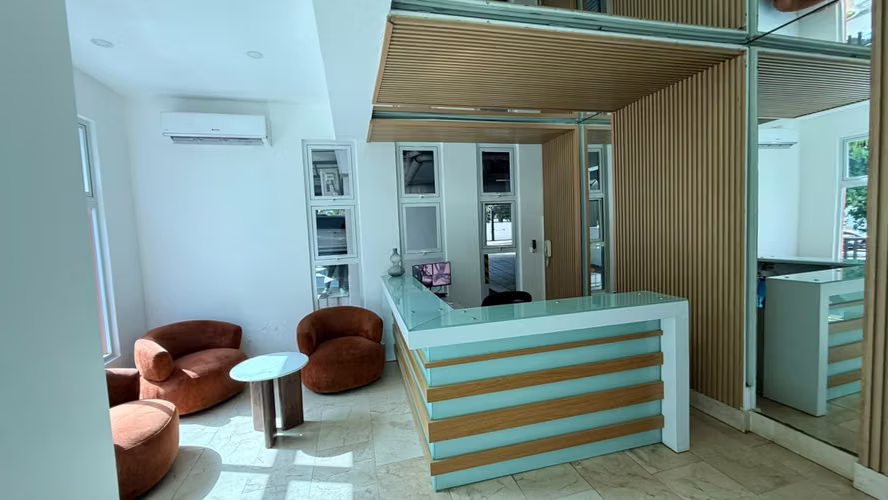 Apartamento en Alquiler con Linea Blanca – La Julia | Piso 15 con Vista al Mar - Imagen 3