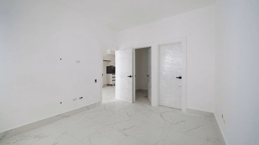Apartamento a Estrenar en Venta en Evaristo Morales Santo Domingo - Imagen 2