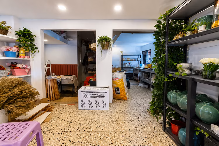 Venta Edificio Comercial, en Mata Hambre, Santo Domingo. - Imagen 3