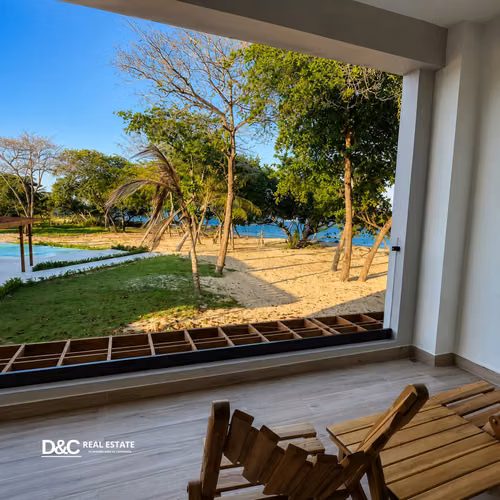 APARTAESTUDIO PRIMERA LÍNEA DE PLAYA Ubicado en un exclusivo complejo hotelero - Imagen 8